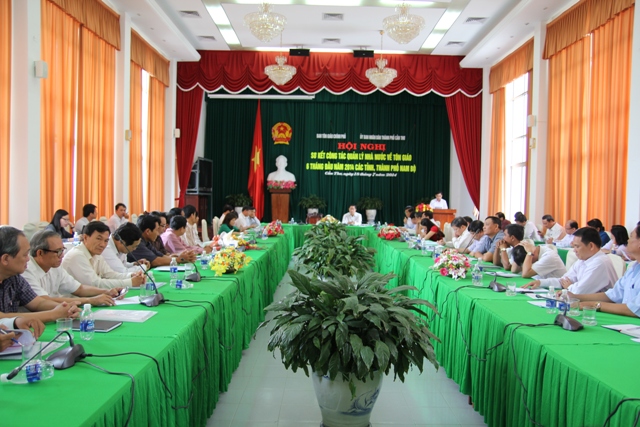 Government Committee for Religious Affairs holds a conference to review religious affairs in the provinces, cities of Southern Vietnam in the first six months of 2014 and approves the working plan for the last six months. 